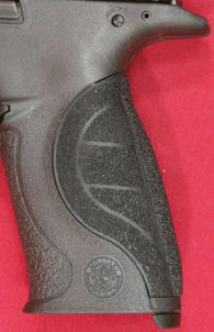 Smith & Wesson M&P9 Performance Center Ported Pistol Medium Grip
